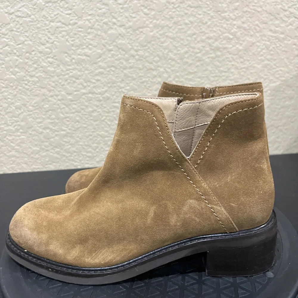 Seychelles Ankle Boots‎ Women 8 Tan Suede Side Slit Low Block Heel Booties Chic